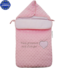 Nid d'ange pour bébé prématuré / naissance rose et fleurs