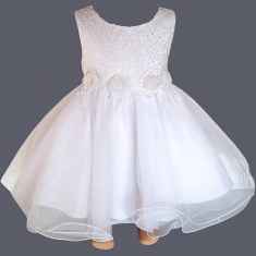 Robe de baptême blanche en tulle brodé et fleurs Lucie