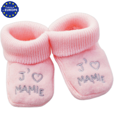 Chaussons bébé fille en maille rose broderie J'aime MAMIE gris