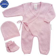 Ensemble combinaison bonnet chaussons en maille coton rose