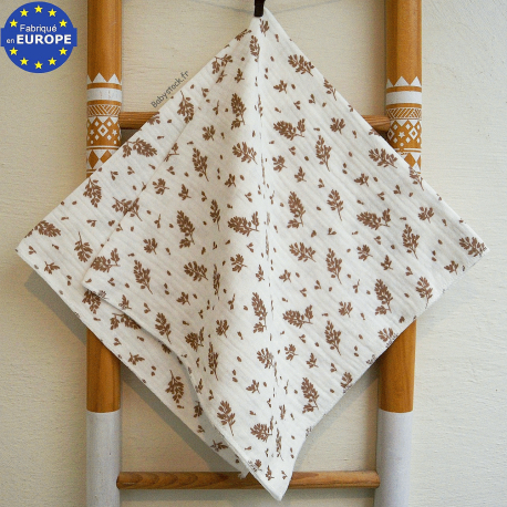 Lange b&eacute;b&eacute; en gaze 100% coton &eacute;cru imprim&eacute; feuilles beiges