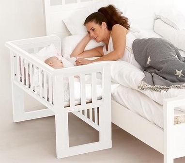 Sommeil partagé avec bébé : Quel lit choisir pour le Cododo